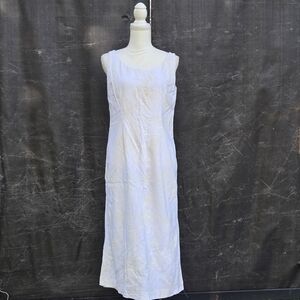 JH Collectibles Elegant White Maxi Dress